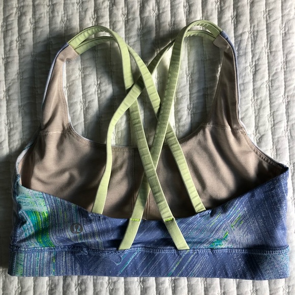 Lululemon sports bra - Picture 1 of 2